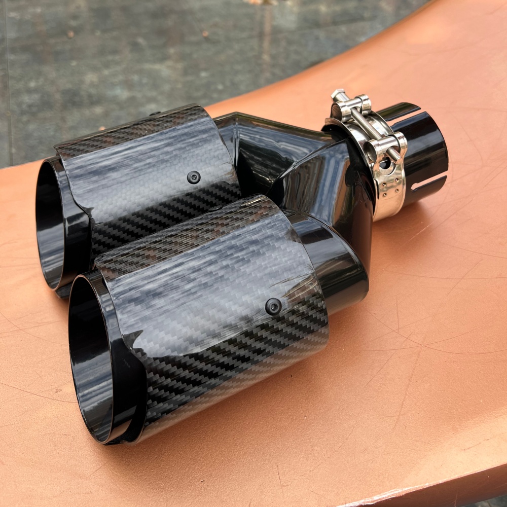 Exhaust Tips Dual Outlet Carbon Fiber 63Mm - Ponteiras de escape em fibra de